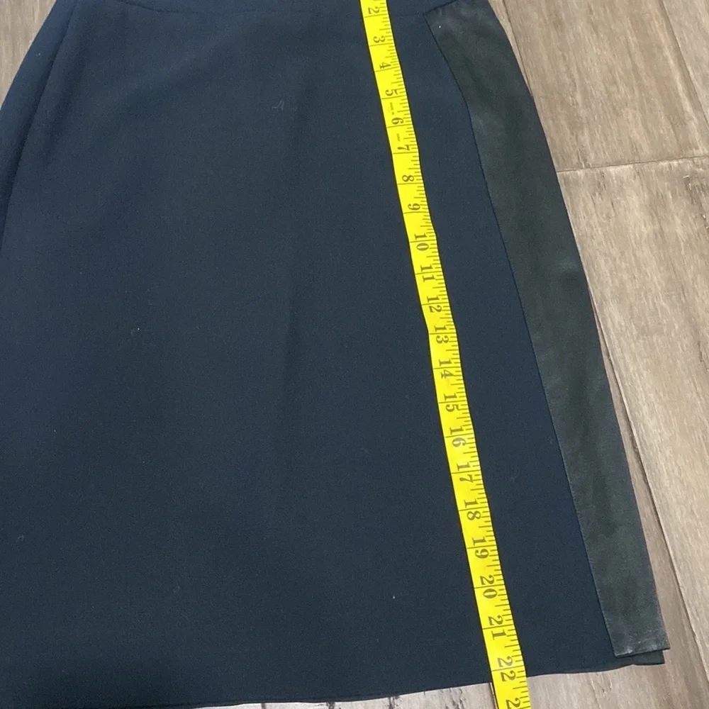 Gap‎ navy pencil skirt lined